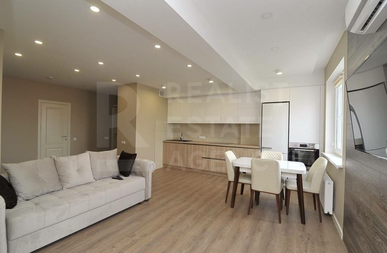 Chirie apartament, 3 camere, strada Melestiu, Botanica - Poză 1