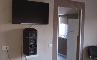 Tunari! Vila de inchiriat, pretabila pentru 15 - 20 muncitori - Poză 7