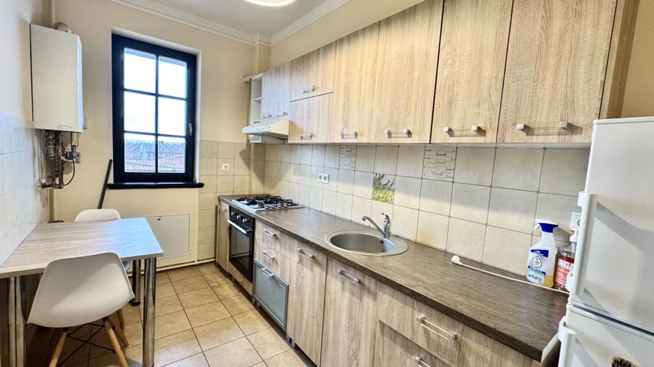 Spațiu, lumină și liniște – 2 Camere în zona Ronat - Poză 18