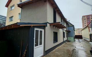 Corp de casa P+M 4 camere , Racadau Carpatilor -LIDL- ,curte comuna. - Poză 3