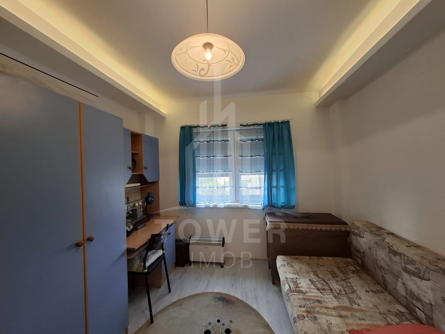 Apartament 4 camere -etaj 1, zona V. Aron - Poză 16
