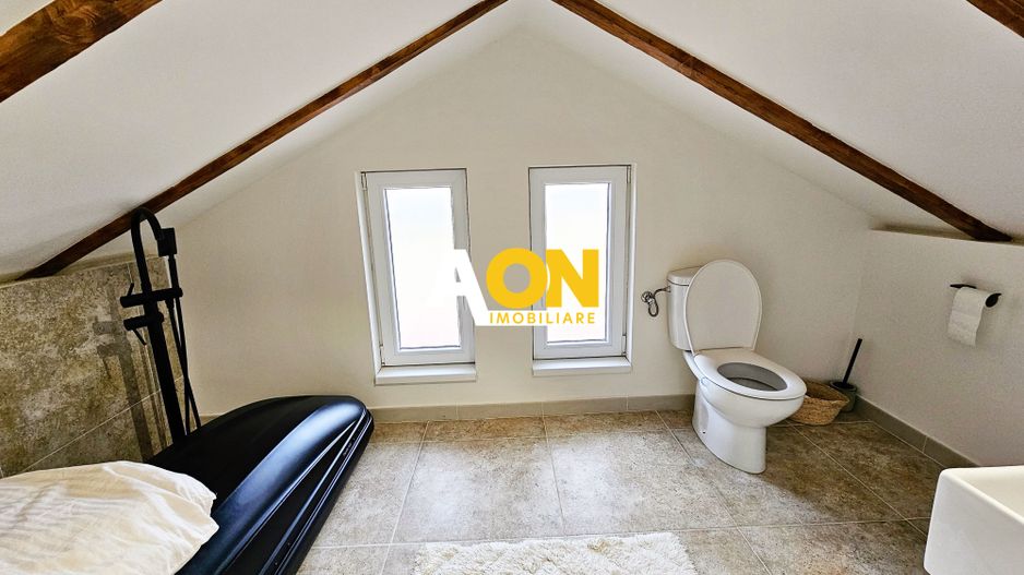 Casa noua, 3 camere + mansarda, mobilata, utilata, 342 mp teren - Poză 15