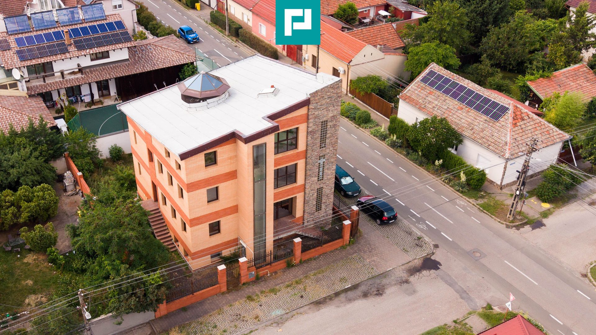 Clădire comercială în zona Grădiște - Poză 36