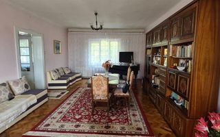 Casa 4 camere si 450 mp teren ultracentral - Poză 2