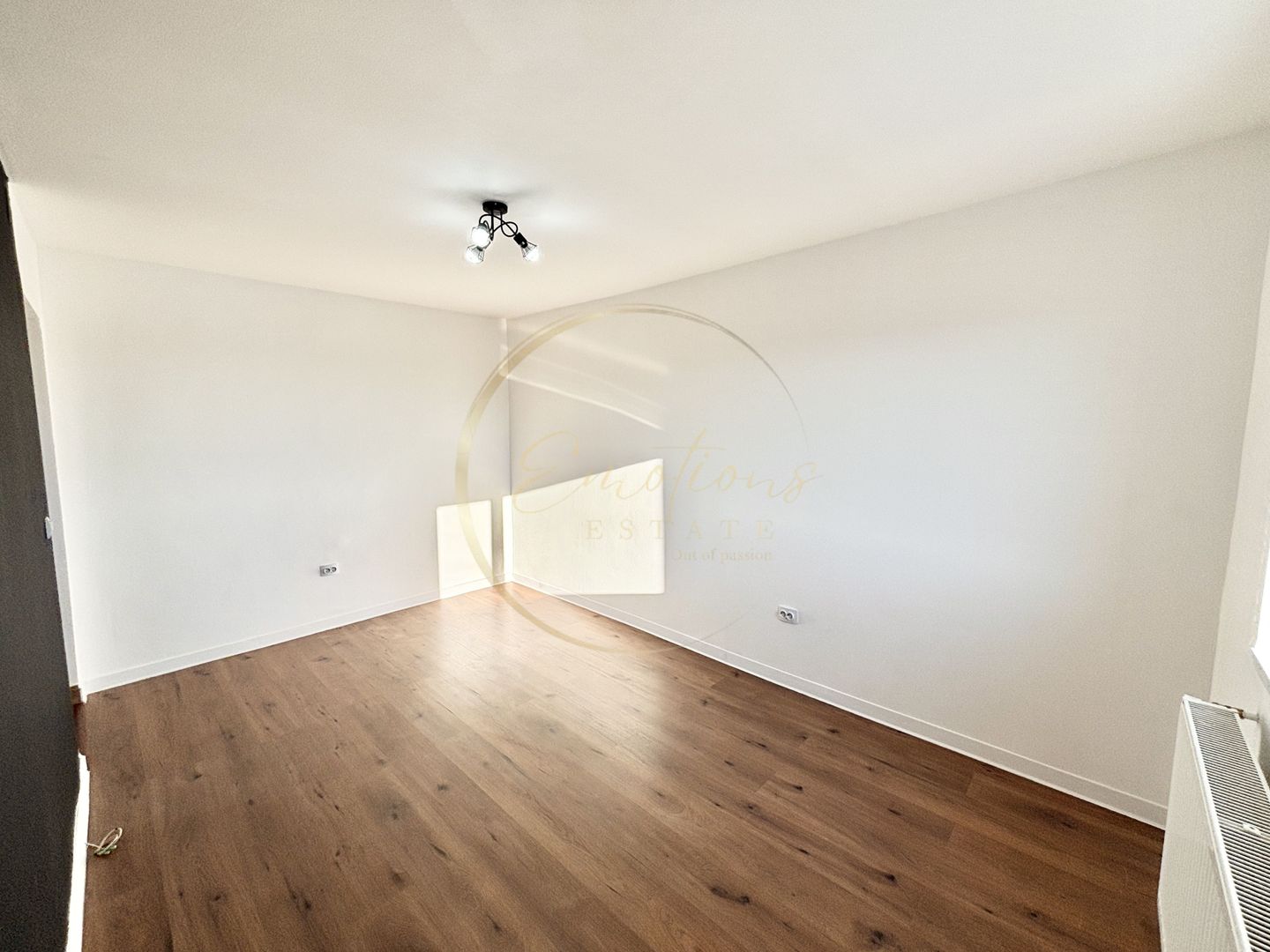 NOU | Apartament 1 camera - Buziasului | RENOVAT COMPLET - Poză 2