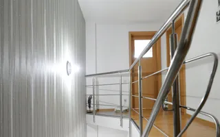 Eremia - Apartament 3 camere + studio | Scara interioara! - Poză 14
