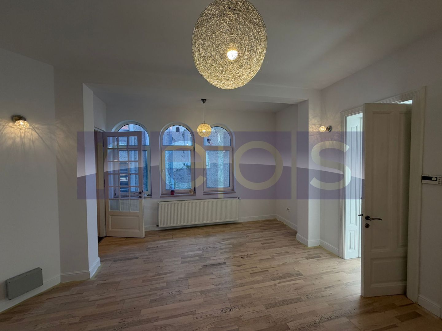 INCHIRIERE VILA INTERBELICA | CAPITALE | 360 MP | NOU RENOVATA | LUX - Poză 7