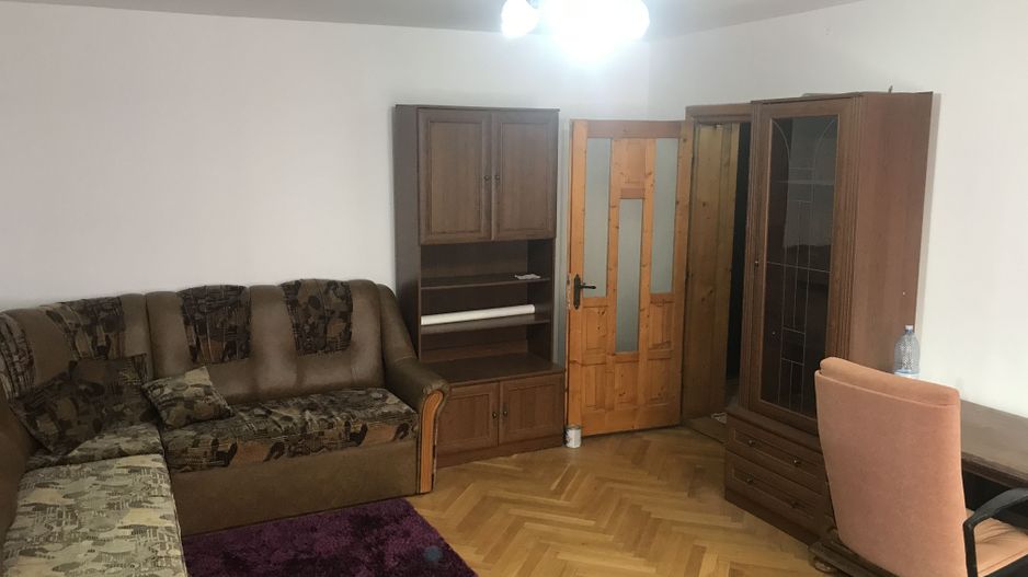 Decomandat | Etaj 2/7 | Centrală proprie | Zona Lipovei-Dedeman - Poză 2