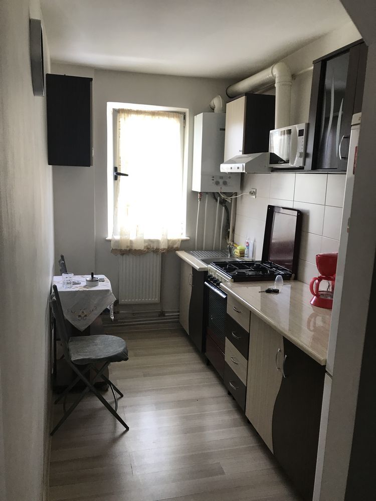 Apartament cu 3 camere, 54 mp utili, balcon, Cetate, Alba Iulia - Poză 5