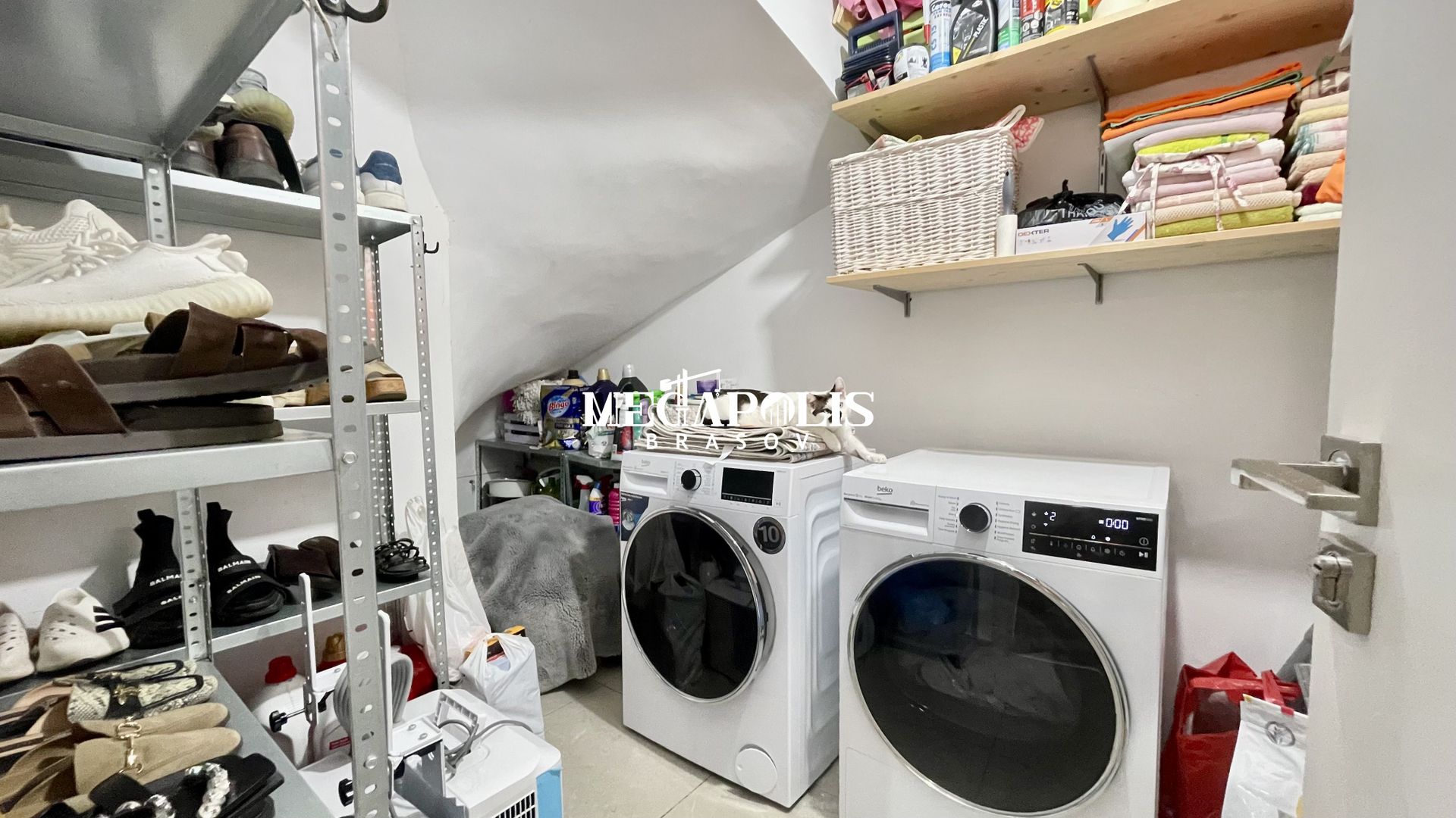 Casă înșiruita 4 camere | Panouri solare + Baterie de stocare - Poză 13