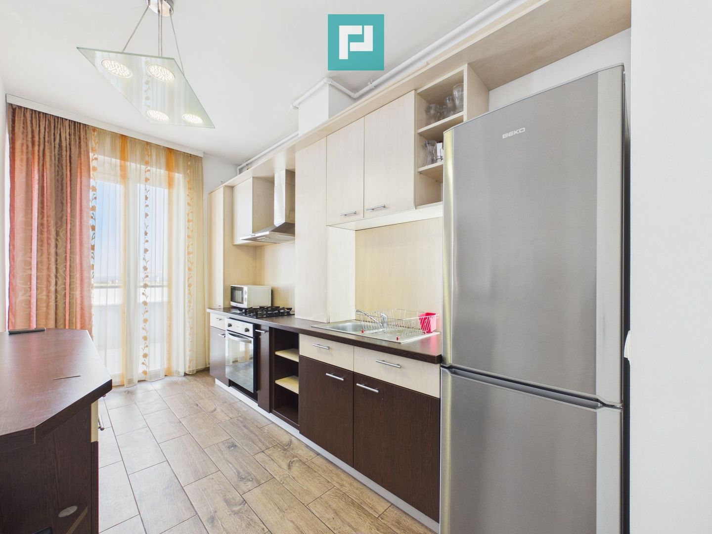 Apartament 3 camere de închiriat ARED UTA - Poză 9