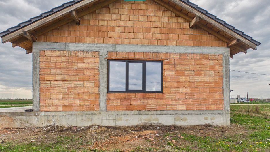 Casa nouă la roșu în Zimandcuz - Poză 6