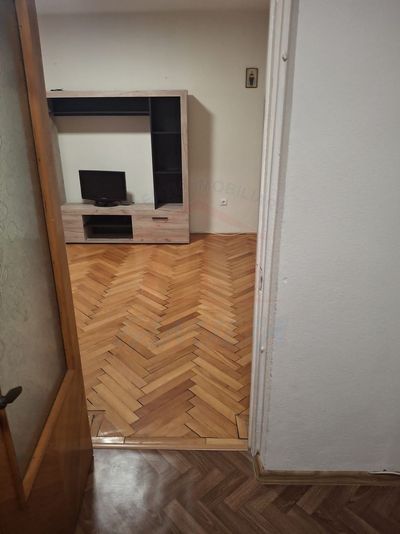🏡 Apartament cu 2 camere de închiriat – Micro 18 - Poză 13