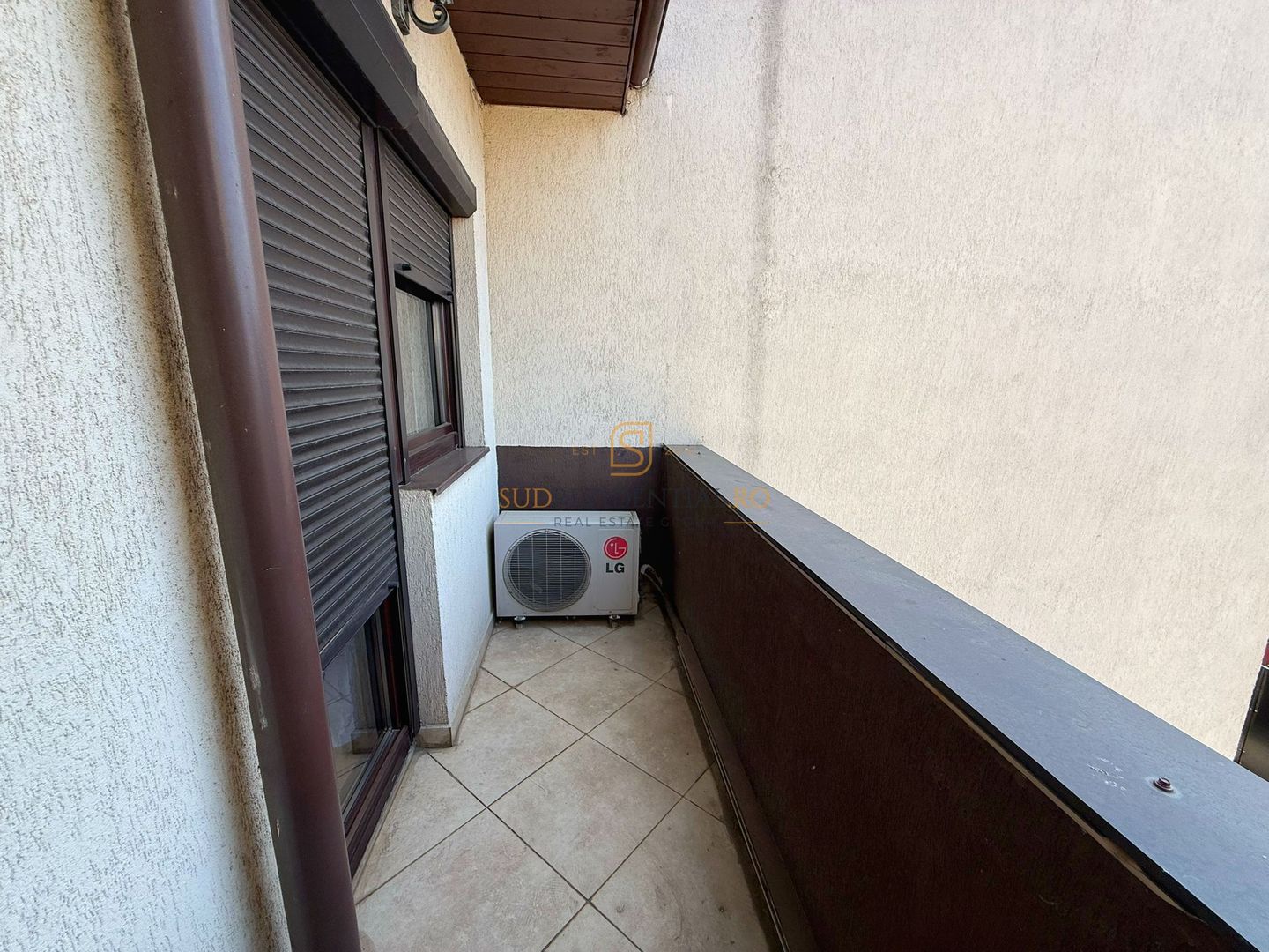 Vila deosebita / 6 camere / Soseaua Oltenitei / Teren 213 mp - Poză 20