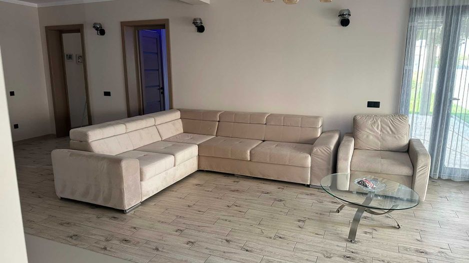 Casa noua in Paulesti cu 7 ari teren aferent. - Poză 2