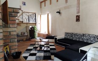 Persoană fizică vănd casă cu etaj strada.Moara de Vănt - Poză 2