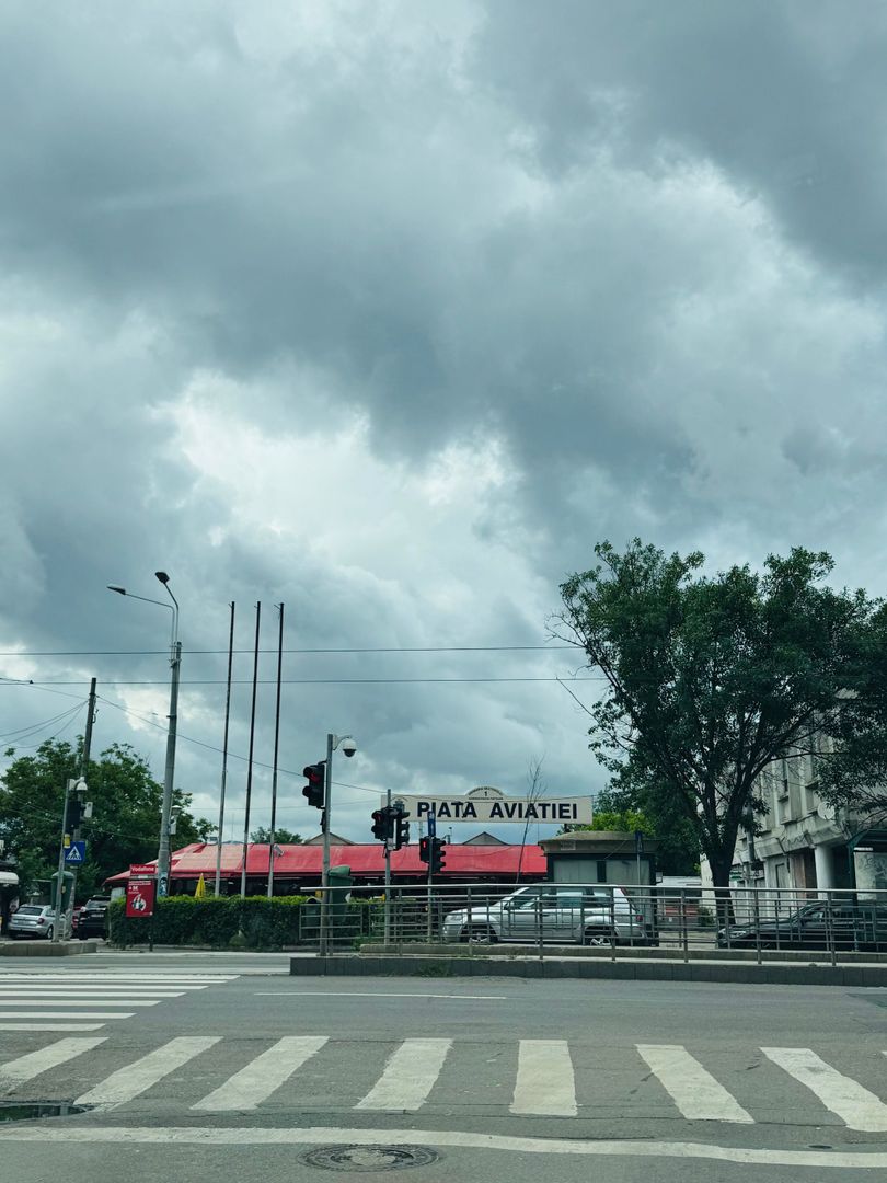 Apartament 3 camere Piata Aviatiei 0% Comision - Poză 2