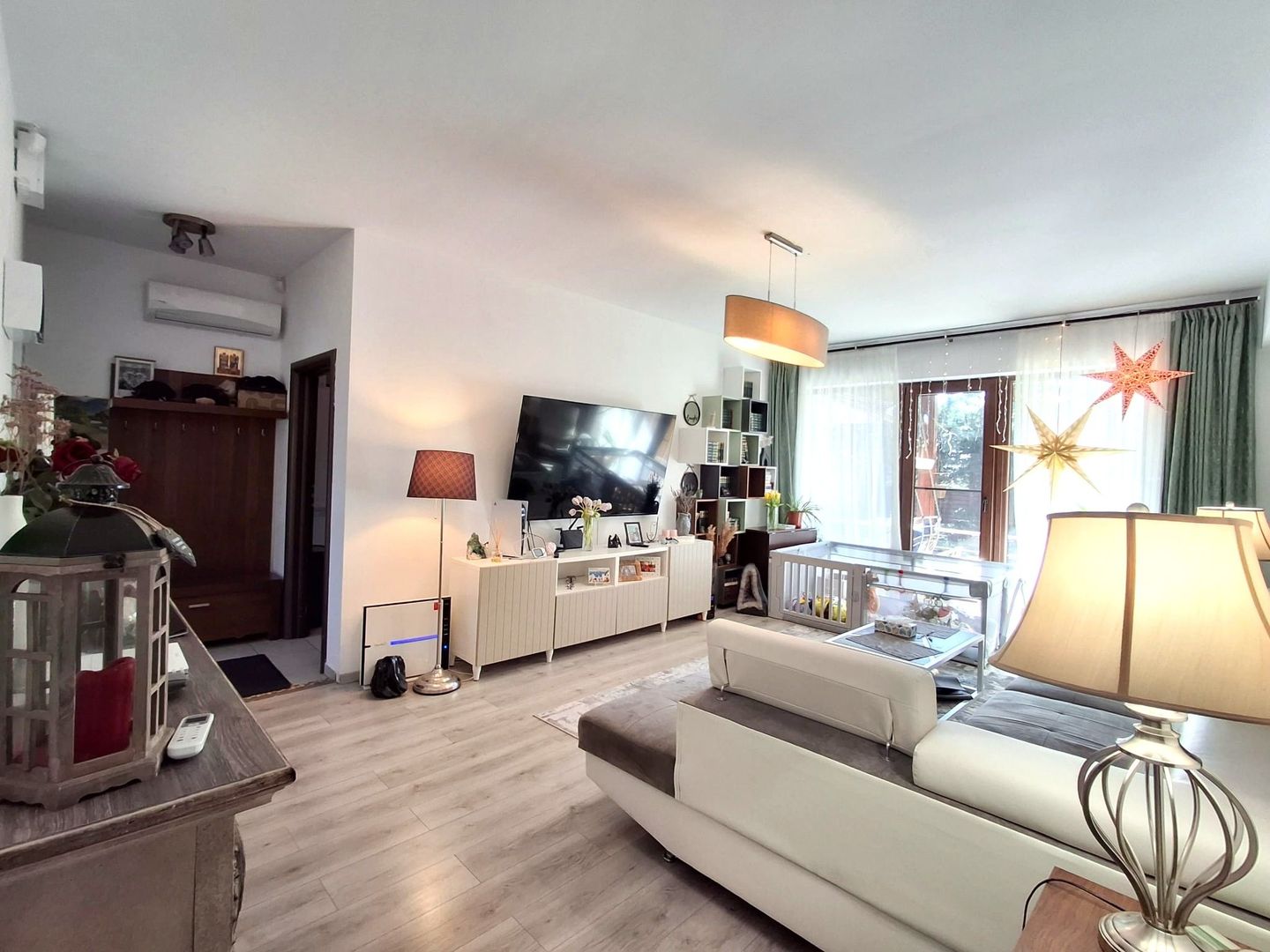 Casa individuala 4 camere Tunari Balotesti Good Afternoon Residence - Poză 3