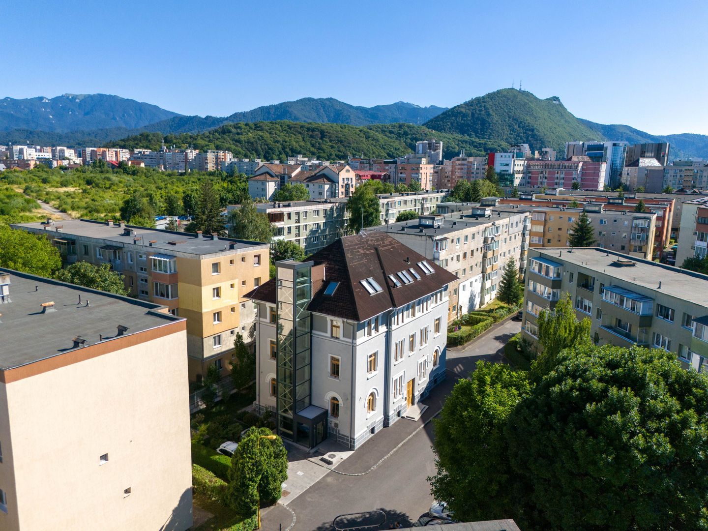 Clădire administrativă renovată integral – oportunitate investițională – Brașov - Poză 8