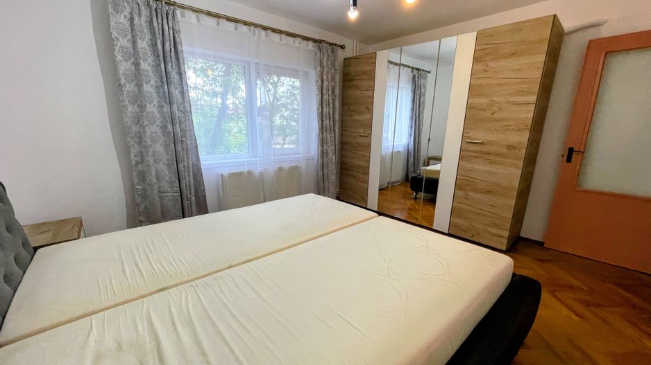 Apartament 2 camere la etajul 1 -zona Bucovina - Poză 17
