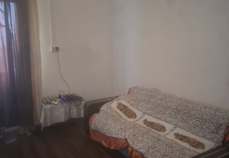 Garsonieră mobilată, etaj 2, lângă metrou Nicolae Grigorescu 250€ - Poză 4