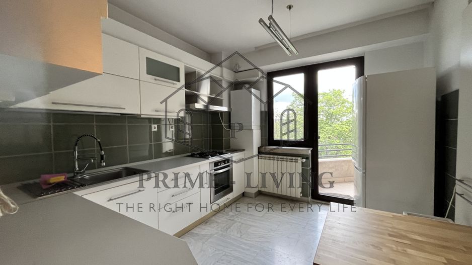 APARTAMENT SPAȚIOS LA INCHIRIERE IN ZONA AVIATORILOR - Poză 3