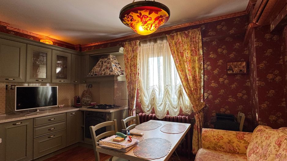 3 camere | decomandat| lux clasic -78mp - Poză 12