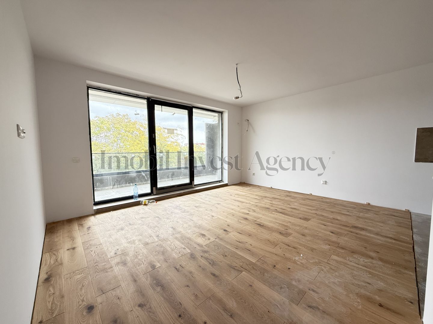 Apartament 3 camere de vanzare Pipera in bloc cu vedere la lac - Poză 9