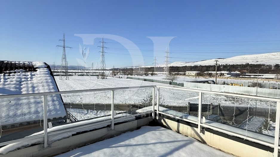 Casă la cheie | 3 dormitoare | Zona restaurantului Il Milanese - Poză 24