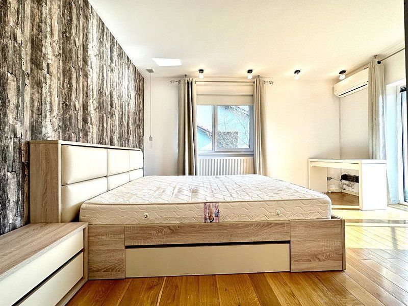 Apartament elegant -curte proprie - garaj - Poză 8