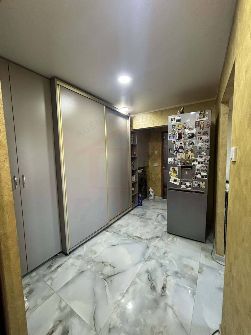 Vanzare apartament 2 camere, Micro 20, 57 mp, 82.000 EURO - Poză 7