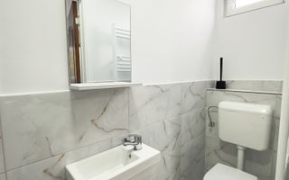 BG97-Cladire cu chiriasi,9 camere,Randament 2400 Euro/Lunar - Poză 13