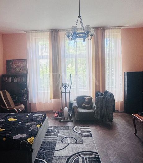 Casa Spațioasă și Versatilă în Andrei Mureșanu - Poză 5