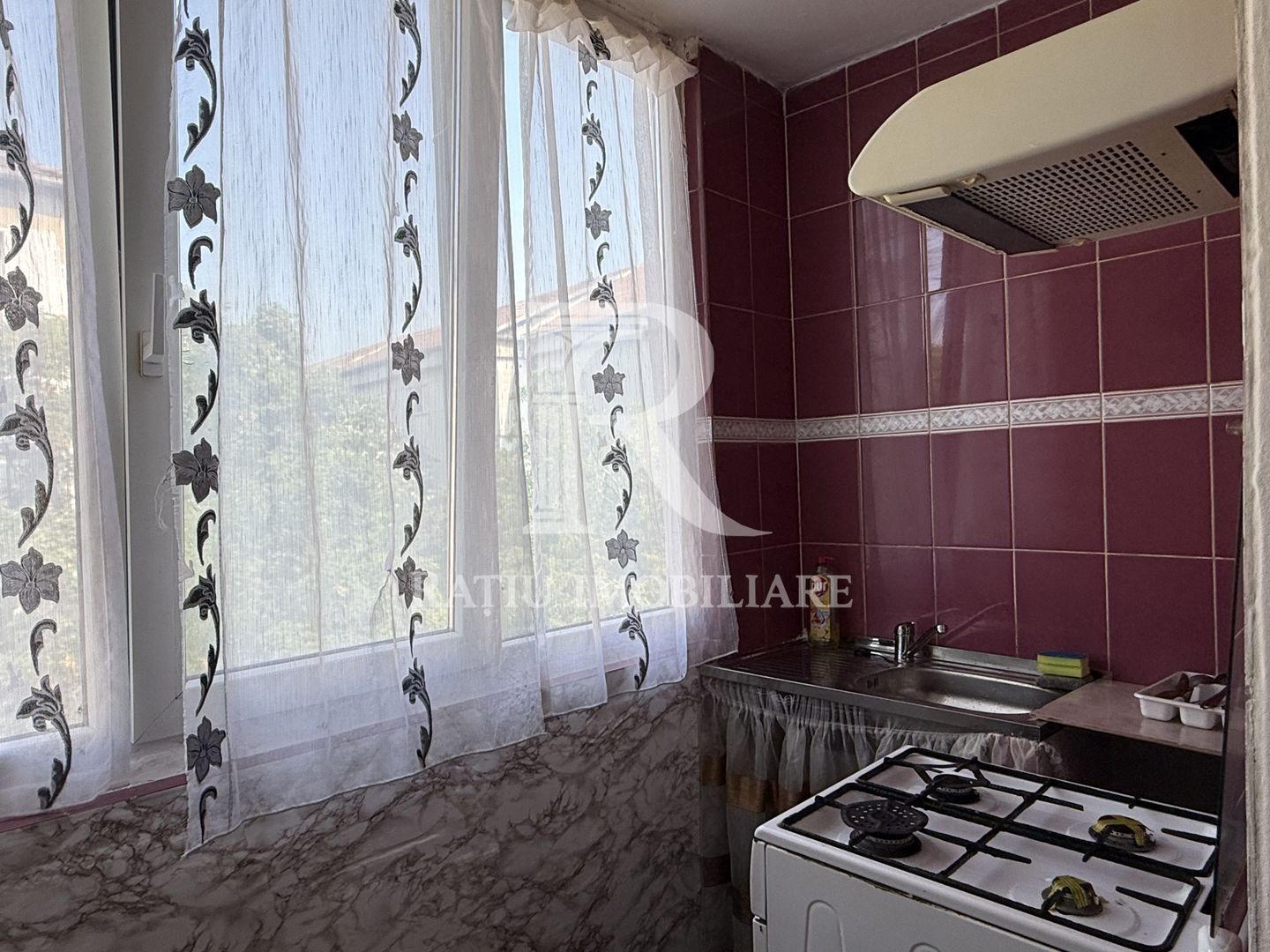 Apartament cu 3 camere de vânzare | Rogerius | Oradea - Poză 11