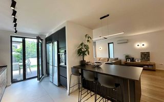 VILA SPATIOASA CU 6 CAMERE LA INCHIRIERE IN COMPLEX REZIDENTIAL - Poză 2