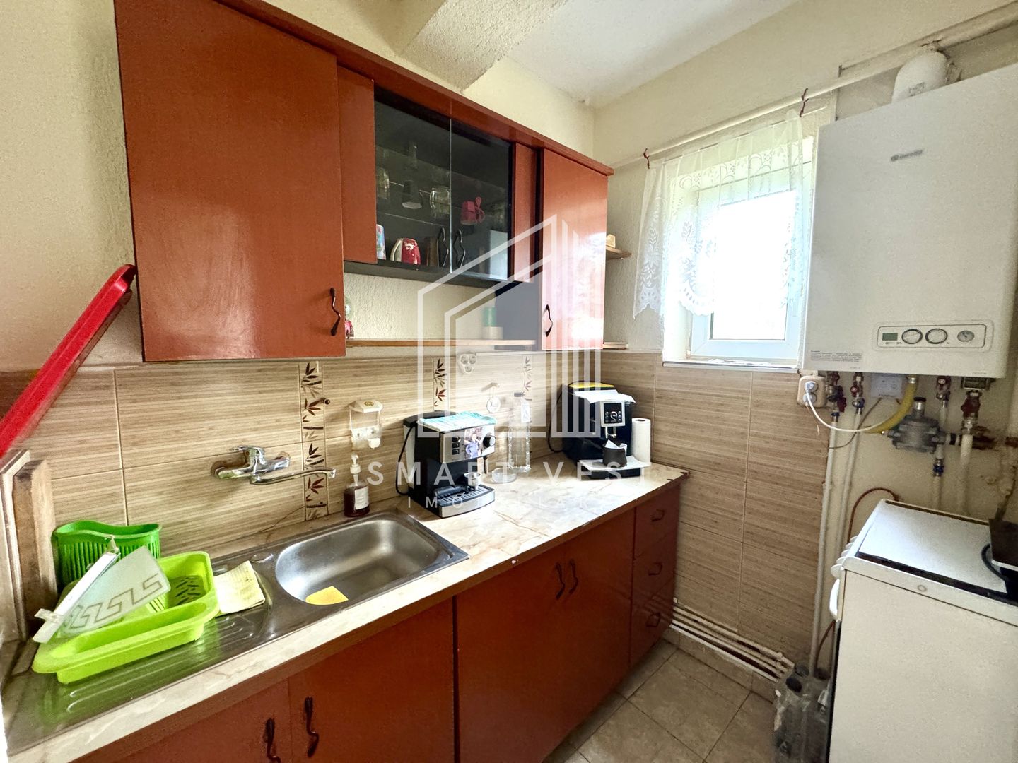 Garsoniera + balcon | Parter | Zona Micro 17,  str. Ostrovului - Poză 5