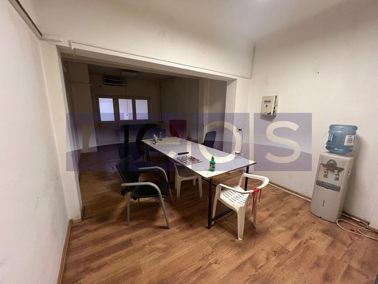 DE VANZARE OPORTUNITATE | VILĂ  CURTE INDIVIDUALĂ | TEREN 350 MP - Poză 5