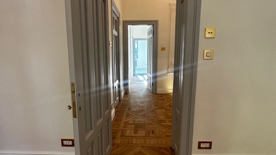 Apartament 5+ demisol Zona Traian - Poză 5