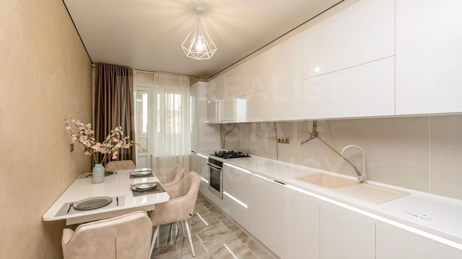 Vânzare, apartament, 2 camere, str. Alba Iulia,  Buiucani - Poză 4