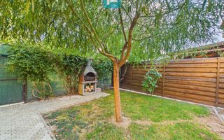 Casă cu 2 apartamente în Grădiște - Poză 5