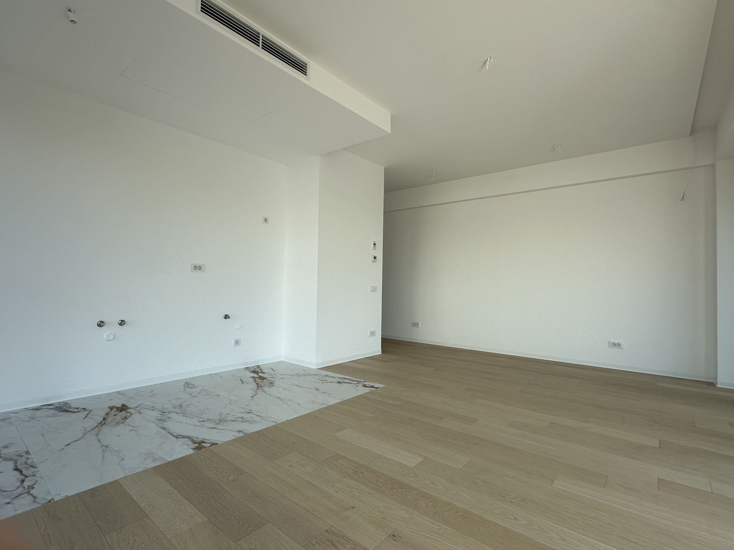 SUPER DEAL – Apartament 2 Camere One Lake Club - Poză 2