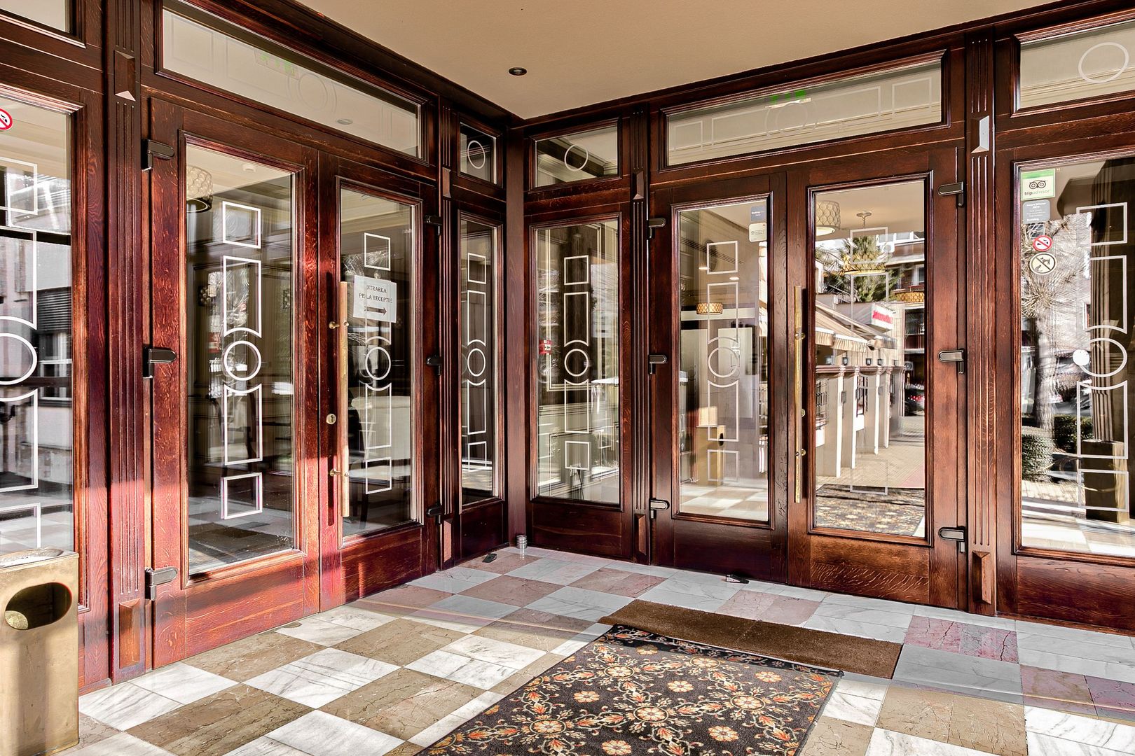 Oportunitate exclusivă de investiție: Hotel Best Western Central Arad - Poză 24