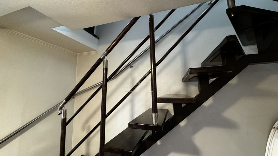 VILA 5 CAMERE, SCHITU GOLESTI ( JUD. ARGES ) - Poză 16