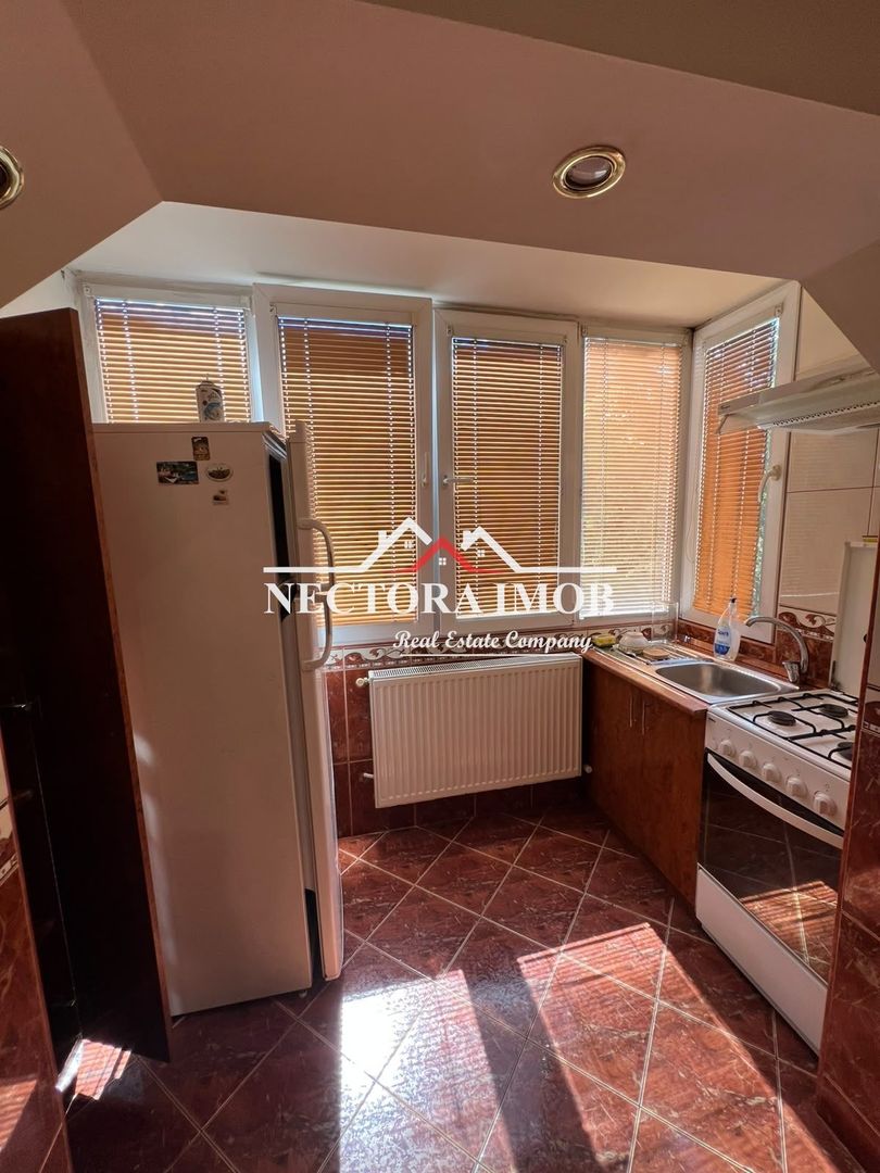 NECTORA IMOB-Apartament 3 camere, Zona Decebal, 68 mp, Et.3, Parcare - Poză 6