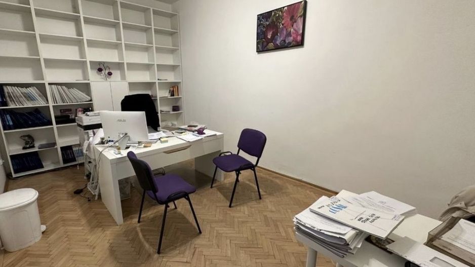 Vând APARTAMENT 2 camere - Poză 1