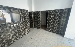 De Vanzare Spatiu Comercial, Zona Imparat Traian ( la 2 min. de MALL ), pret 81000 euro negociabil - Poză 1