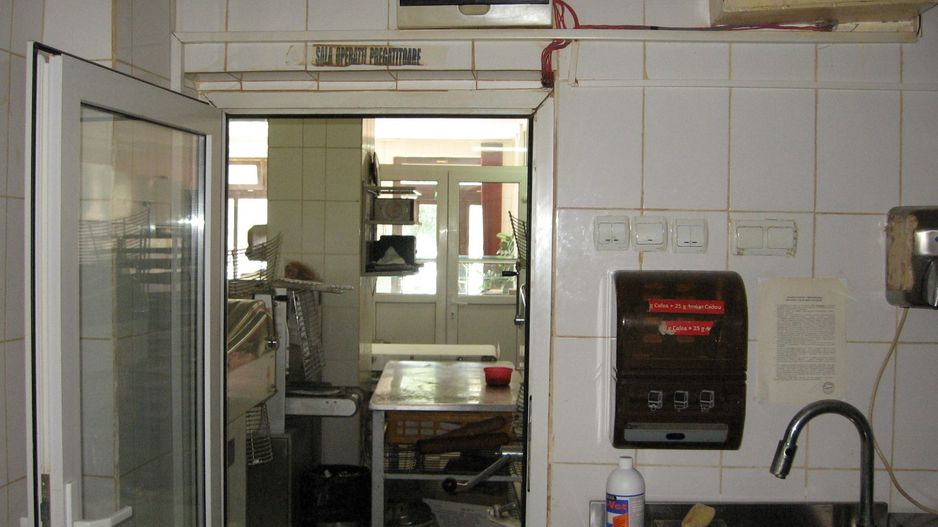 Vand afacere, utilaje si cladire - Poză 5