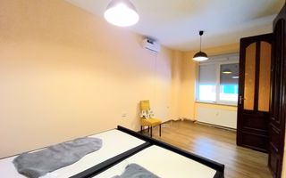 OCAZIE | Apartament / birou 1 camere - reamenajabil | Piața Unirii, Timișoara - Poză 2