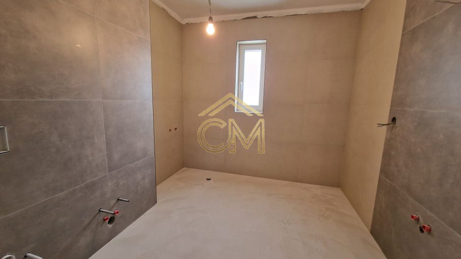 Casă 4 Camere - 110 MPU - 264 MP Teren - La Cheie - Poză 9