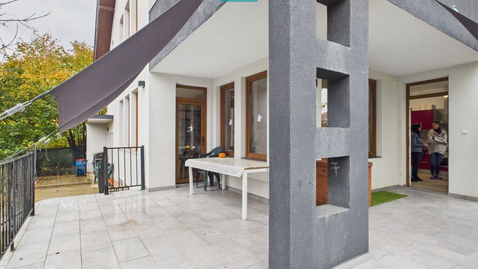 Casă  spațioasă cu 5 camere, Aradului - Poză 32